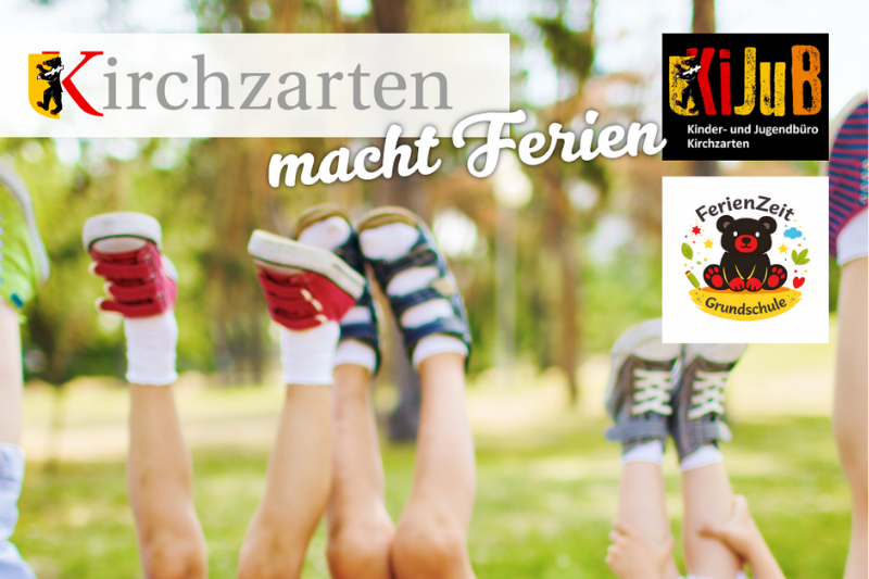 Kinder im Gras liegend mit Ferienlogo